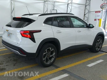 2025 Chevrolet Trax LT - miniatura 4