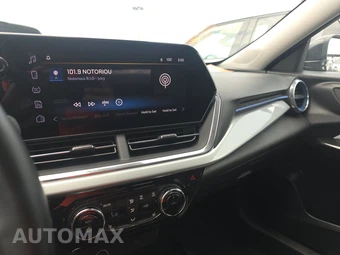 2025 Chevrolet Trax LT - miniatura 11