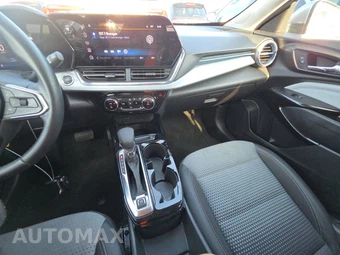 2025 Chevrolet Trax LT - miniatura 11