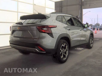 2025 Chevrolet Trax LT - miniatura 4