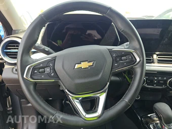2025 Chevrolet Trax LT - miniatura 10