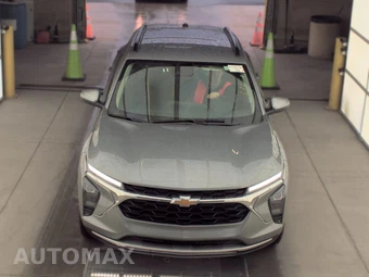 2025 Chevrolet Trax LT - miniatura 2