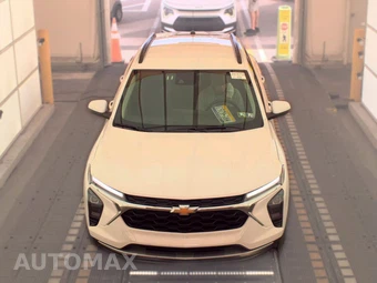 2025 Chevrolet Trax LT – miniatura 2