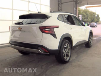2025 Chevrolet Trax LT - miniatura 4