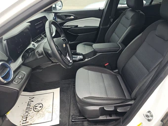 2025 Chevrolet Trax LT - miniatura 7