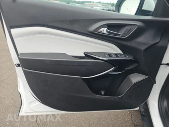2025 Chevrolet Trax LT - miniatura 9