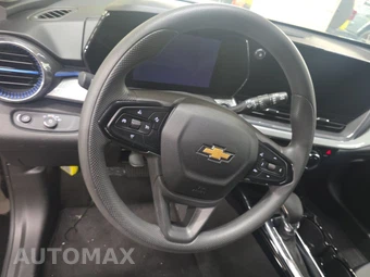 2025 Chevrolet Trax LT - miniatura 10