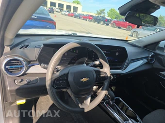 2025 Chevrolet Trax LT - miniatura 11