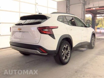 2025 Chevrolet Trax LT - miniatura 4