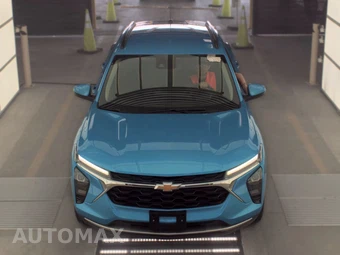 2025 Chevrolet Trax LT - miniatura 2