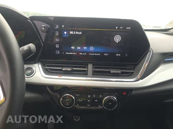 2025 Chevrolet Trax LT - miniatura 11