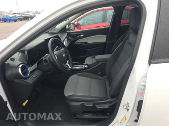 2025 Chevrolet Trax LT - miniatura 7