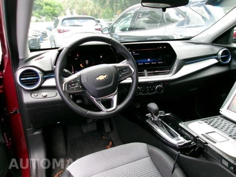 2025 Chevrolet Trax LT - miniatura 16