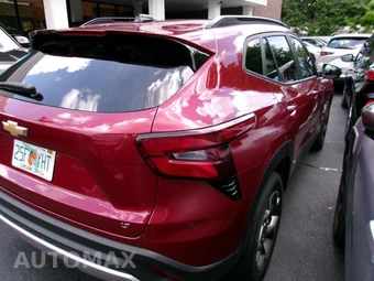 2025 Chevrolet Trax LT - miniatura 19