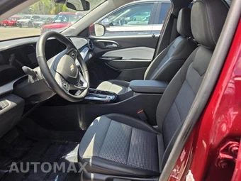 2025 Chevrolet Trax LT – miniatura 3