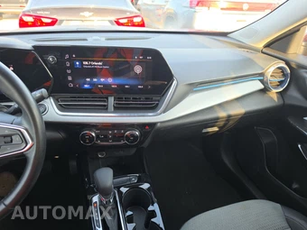 2025 Chevrolet Trax LT – miniatura 11