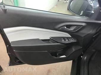 2025 Chevrolet Trax LT - miniatura 9