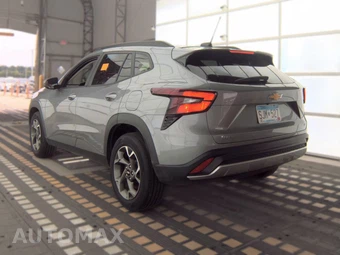 2025 Chevrolet Trax LT - miniatura 6