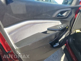 2025 Chevrolet Trax LT - miniatura 9