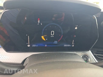 2025 Chevrolet Trax LT - miniatura 12