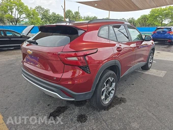 2025 Chevrolet Trax LT - miniatura 4