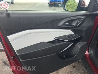 2025 Chevrolet Trax LT - miniatura 9