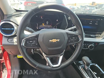 2025 Chevrolet Trax LT - miniatura 10