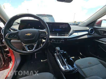 2025 Chevrolet Trax LT - miniatura 11