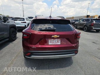 2025 Chevrolet Trax LT - miniatura 5