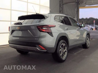 2025 Chevrolet Trax LT - miniatura 4