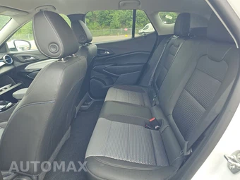 2025 Chevrolet Trax LT - miniatura 13