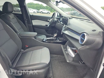 2025 Chevrolet Trax LT - miniatura 8