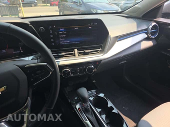 2025 Chevrolet Trax LT - miniatura 10