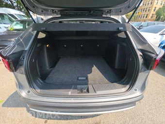 2025 Chevrolet Trax LT - miniatura 14