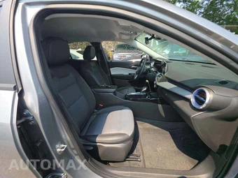 2025 Chevrolet Trax LT - miniatura 18