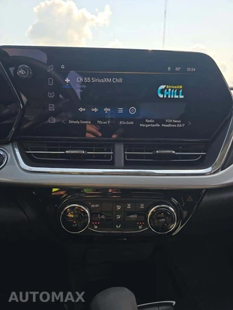 2025 Chevrolet Trax LT - miniatura 10