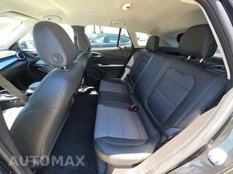 2025 Chevrolet Trax LT – miniatura 10