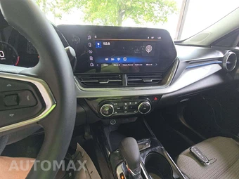 2025 Chevrolet Trax LT - miniatura 10