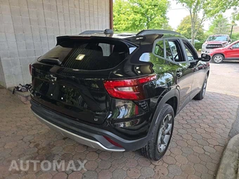 2025 Chevrolet Trax LT - miniatura 3