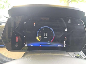 2025 Chevrolet Trax LT - miniatura 9