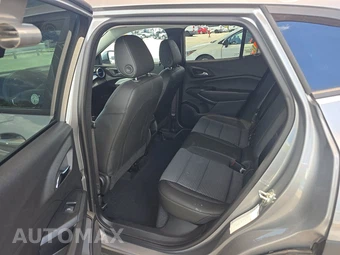 2025 Chevrolet Trax LT - miniatura 13