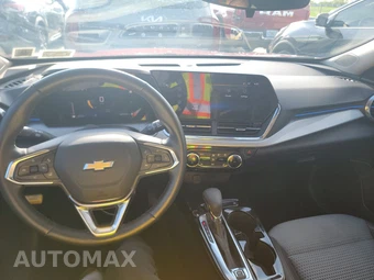 2025 Chevrolet Trax LT - miniatura 11