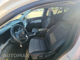 2025 Chevrolet Trax LT - miniatura 7