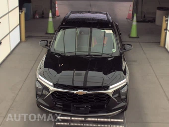 2025 Chevrolet Trax LT - miniatura 2