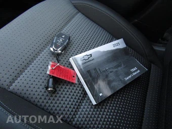 2025 Chevrolet Trax LT – miniatura 13