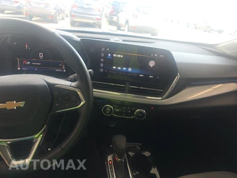 2025 Chevrolet Trax LT - miniatura 11