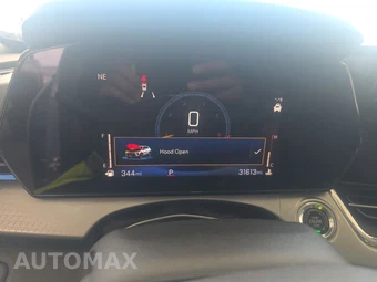2025 Chevrolet Trax LT - miniatura 12