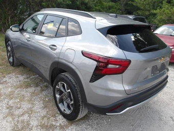 2025 Chevrolet Trax LT – miniatura 16