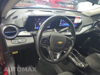 2025 Chevrolet Trax LT - miniatura 11