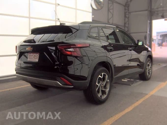 2025 Chevrolet Trax LT - miniatura 4